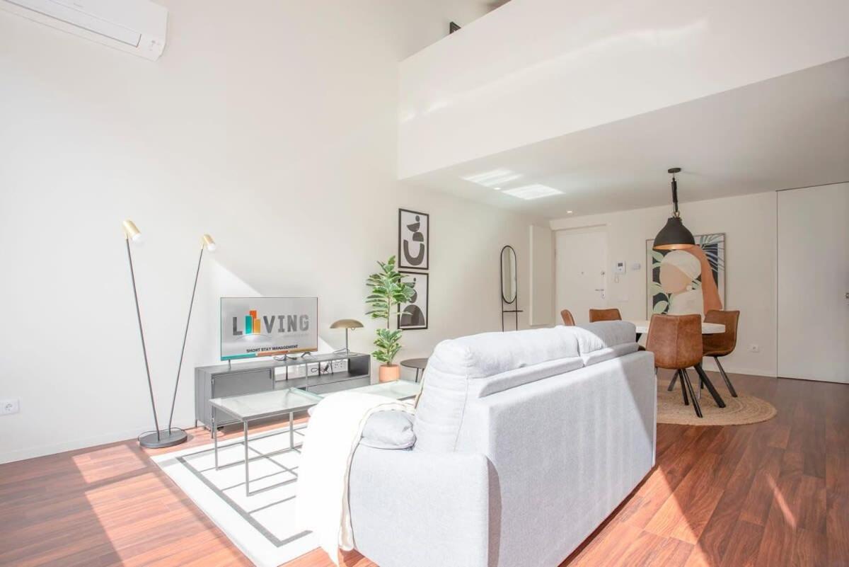 Liiiving In Porto - Luxury Gallery Apartments מראה חיצוני תמונה