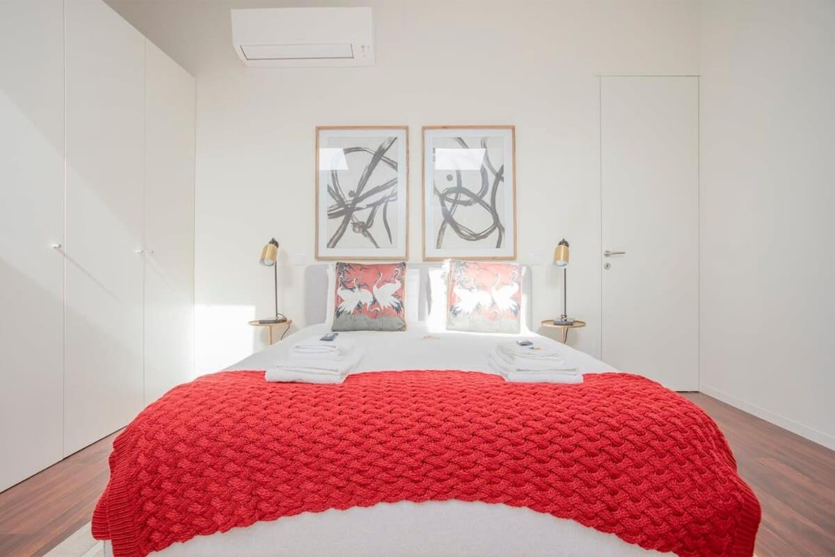 Liiiving In Porto - Luxury Gallery Apartments מראה חיצוני תמונה